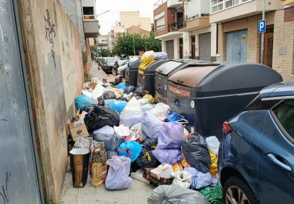 Brossa als carrers de Vendrell (13)